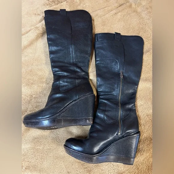 Frye Shoes Frye Paige Wedge Sz Poshmark